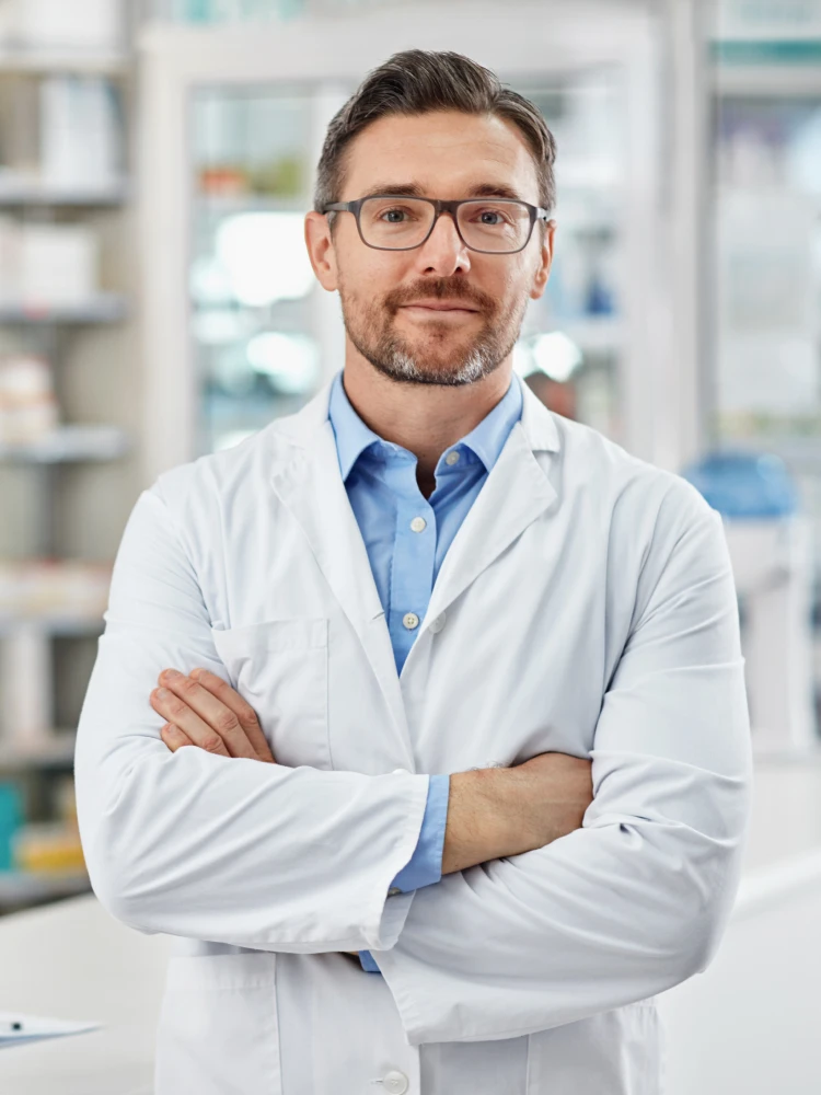 On-site pharmacist delivering clinical support in an aged care facility